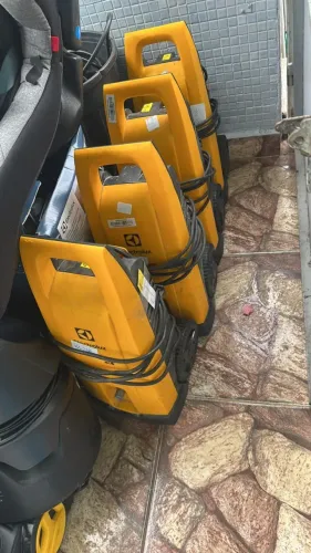 Lav Alta Pressao Electrolux 1800 Libras Ews30
