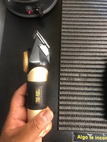 Máquina de cortar cabelo