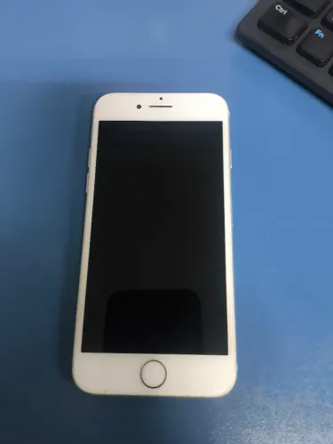 Celular iPhone 7
