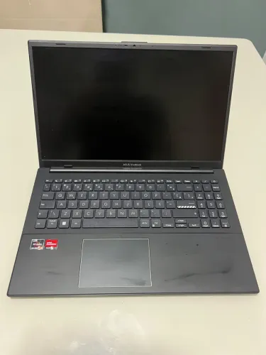 Notebook ASUS RYZEN 5
