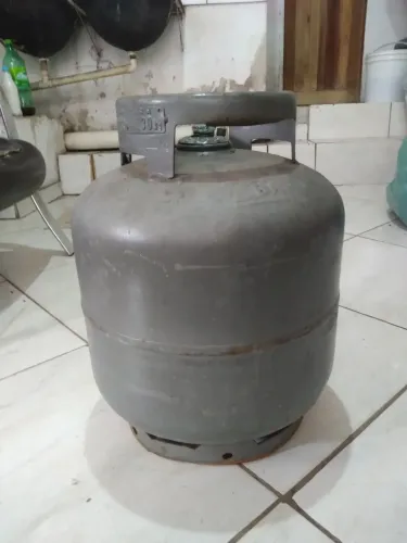 Vendo */ 3396-8084