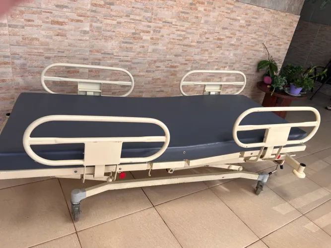 Cama Hospitalar 
