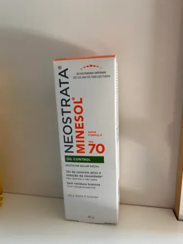 Protetor Solar Neostrata Minesol FPS 70 40g fechado na caixa