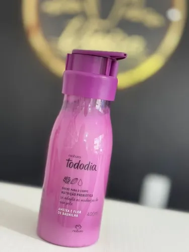 ? PROMOÇÃO   CREME TODO DIA, AMEIXA E FLOR DE BAUNILHA 400 ML 