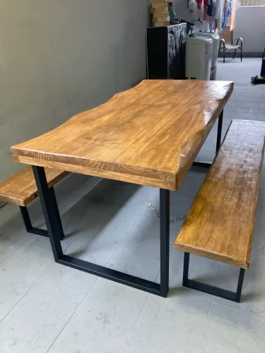 Mesa rústica