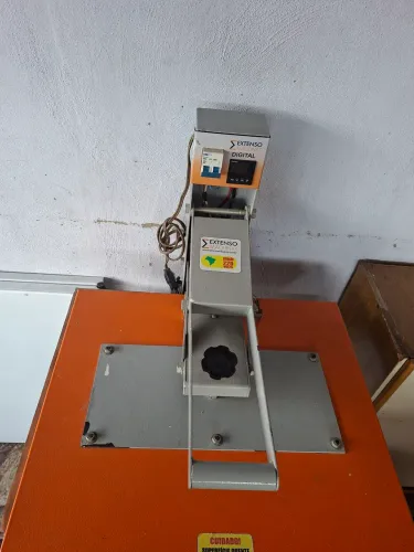 Prensa térmica grande 