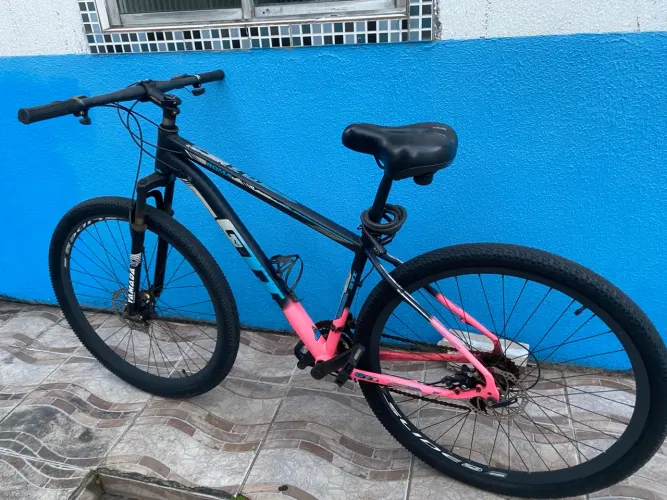 Bicicleta GT Aro 29 à Venda