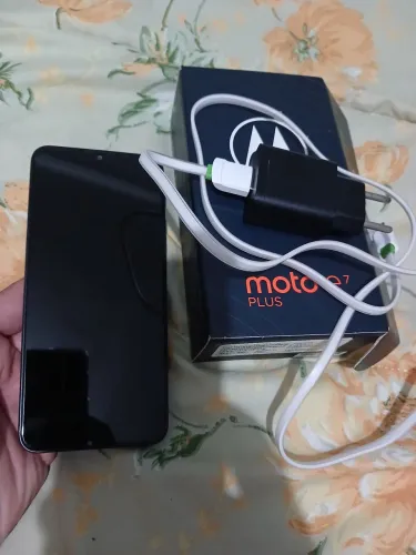 Celular moto E7 plus