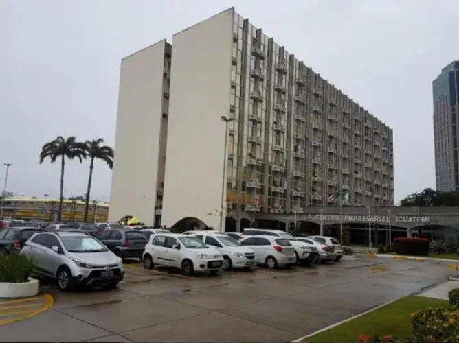 Sala Comercial para alugar no Caminho das Árvores 42m2