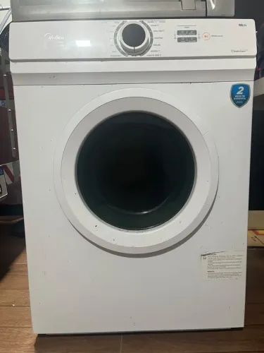 Secadora miiler 11,2 kg ótimo estado