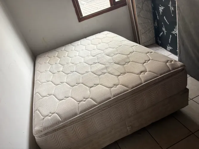 Cama casal