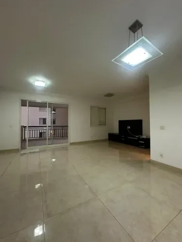 Apartamento para venda no condomínio Jardins de Tamboré - Alphaville Santana de Parnaiba -