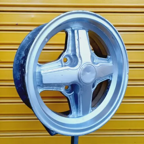 Roda Guidon Volks Cruz de Malta Fusca 14x5 4x130 Un