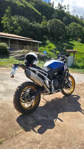 BMW F900 GS TROPHY