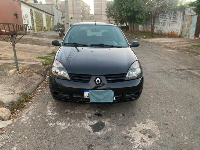 Renault Clio Campus Hi-flex 1.0 16V 3P 2010