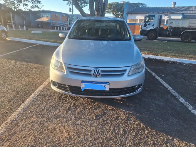 Volkswagen Voyage 1.0/1.0 City MI Total Flex 8V 4P 2010