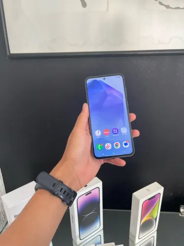 Samsung a55