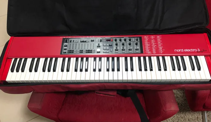Nord Electro 3 73