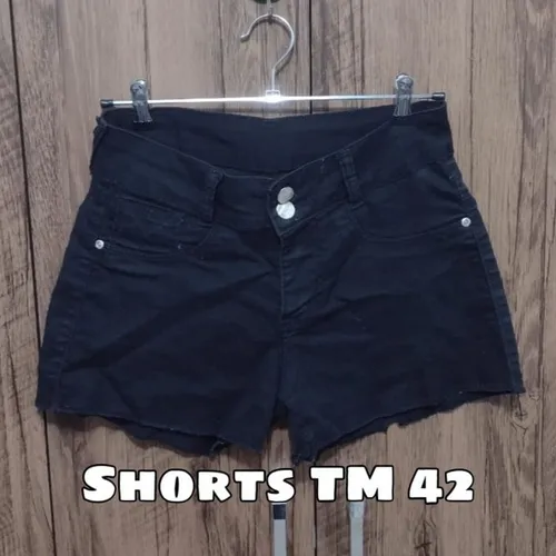 Shorts preto TM 42