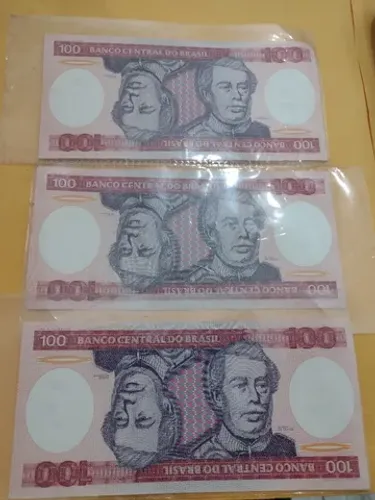 3 cédulas de 100 cruzeiros de 1981