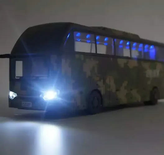 Miniatura ônibus militar