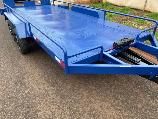 Carreta para transporte de equipamentos 