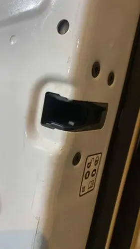 Fechadura Elétrica Porta Traseira Direita Jaguar Xf 2013