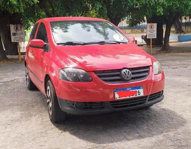 Volkswagen Fox Plus 1.0mi/ 1.0mi Total Flex 8V 4P 2010