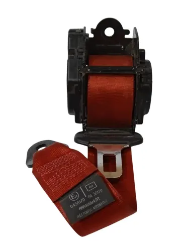 Cinto Segurança Traseiro Esquerdo Sandero GT Line 2010 - 2013 Vermelho / *R