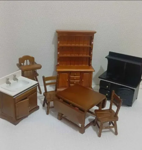 Miniatura de Móveis para Casa de Bonecas