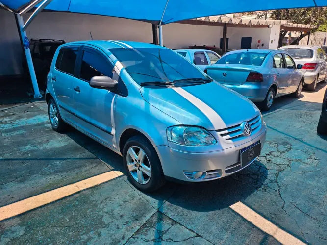Volkswagen Fox Plus 1.6mi/ 1.6mi Total Flex 8V 4P 2007