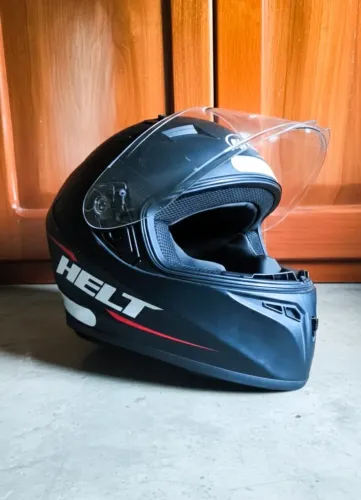 Capacete Helt