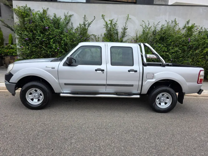 Ford Ranger XLS 2.3 16V 145cv/150cv 4X2 CD 2011