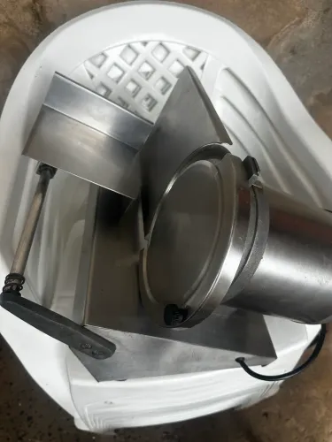 Fatiadora de frios seminova
