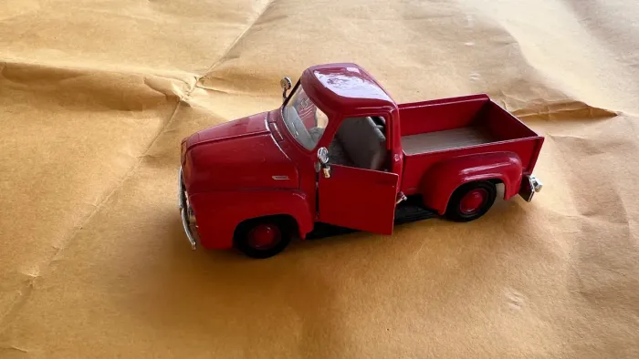 Miniatura de Ford F-100 1953 Maisto