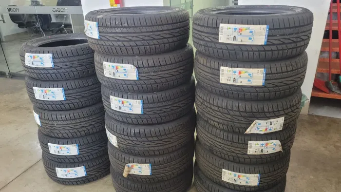Pneu 205/ 55 R16 
