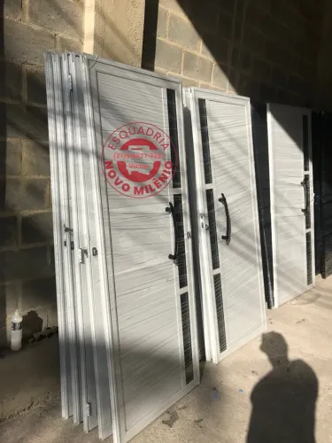 Porta de alumínio atacado ou varejo 80x210