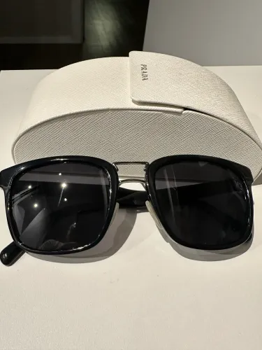 Óculos de sol PRADA