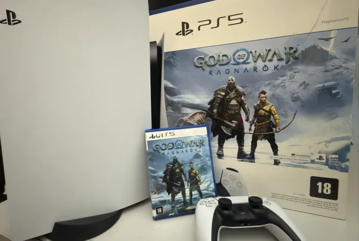 PS5  - Mídia Física Ragnarok - Na Caixa - Impecável - grátis 2 jogos a escolha