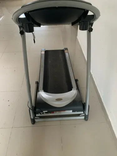 Esteira Athletic modelo Advanced 990t