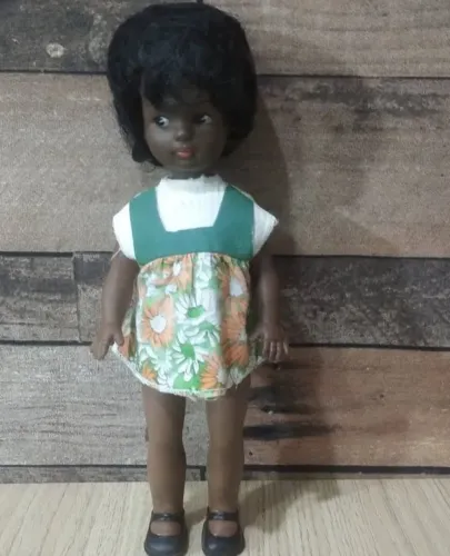Boneca Neguinha anos 70 da Estrela 