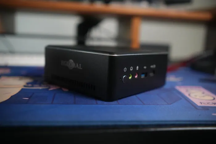 MiniPC Ryzen 7 2700u 32gb RAm 256gb NVMe