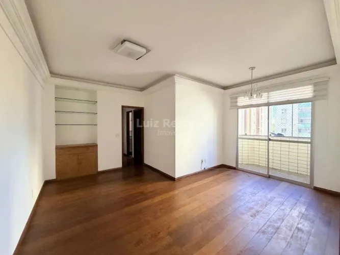 Apartamento à venda no bairro Santo Agostinho