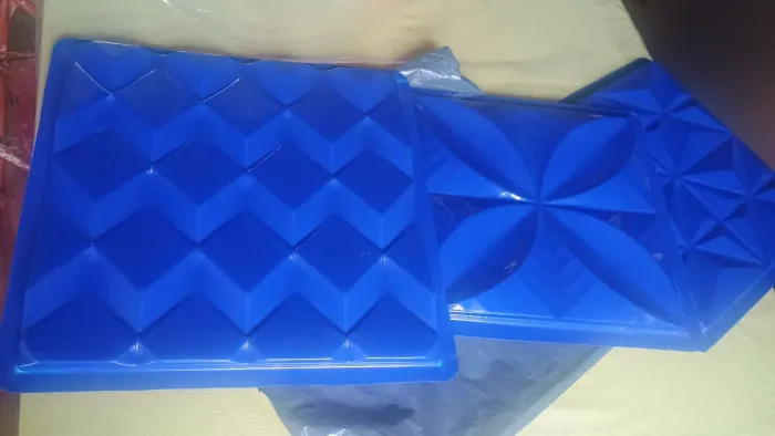 Vendo molde para placa de gesso