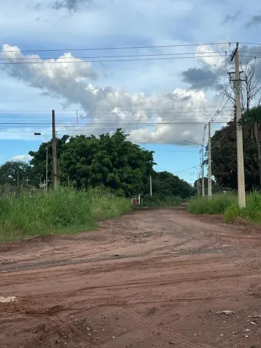 Vendo Fundo Clube do SESI 1.500 m² - perto pesqueiro NIPON  