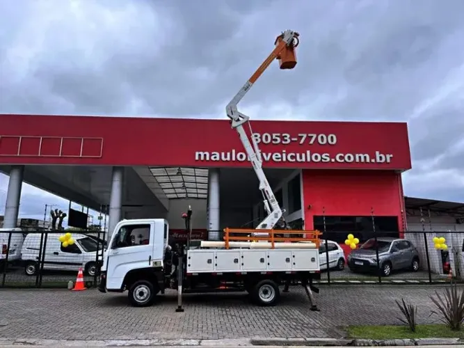 DELIVERY 6-160 TREND COM CESTO AÉREO ISOLADO DE 10,5 METROS 19/20