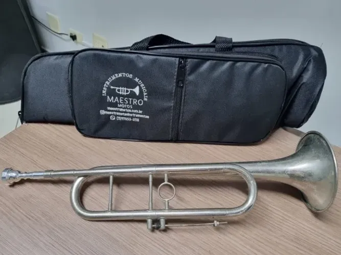Corneta Fanfarra Em Ré Com Gatilho Weril Fanfarra - Envio p/ todo Brasil