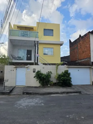 Apartamento para venda possui 301 metros quadrados com 6 quartos em Petrópolis - Maceió - 