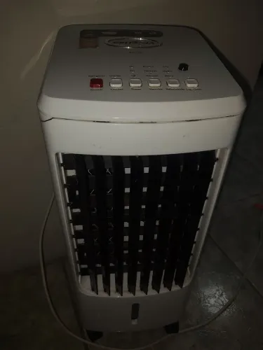 Climatizador e aspirador de pó 