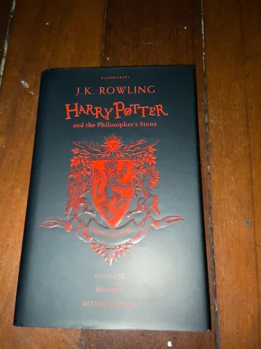 Livro Harry Potter e a Pedra Filosofal + Harry Potter e a Câmara Secreta (Versão Inglês)